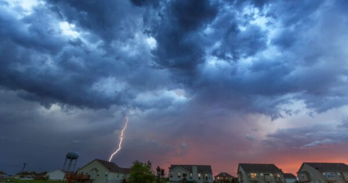 How Do You Make a Garage Tornado-Proof?