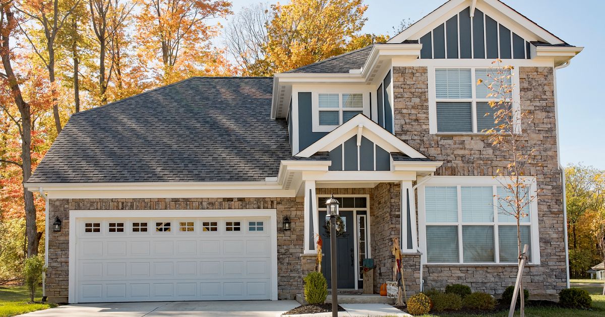 Fiberglass vs. Steel Garage Doors