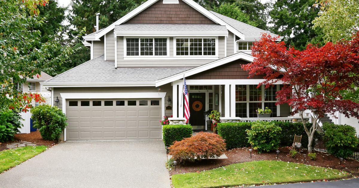 7 Benefits of Smart Garage Door Openers