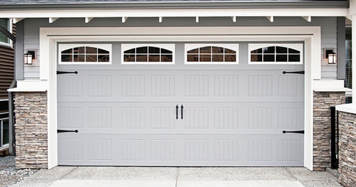 Signs Your Garage Door Needs to Be Repaired or Replaced