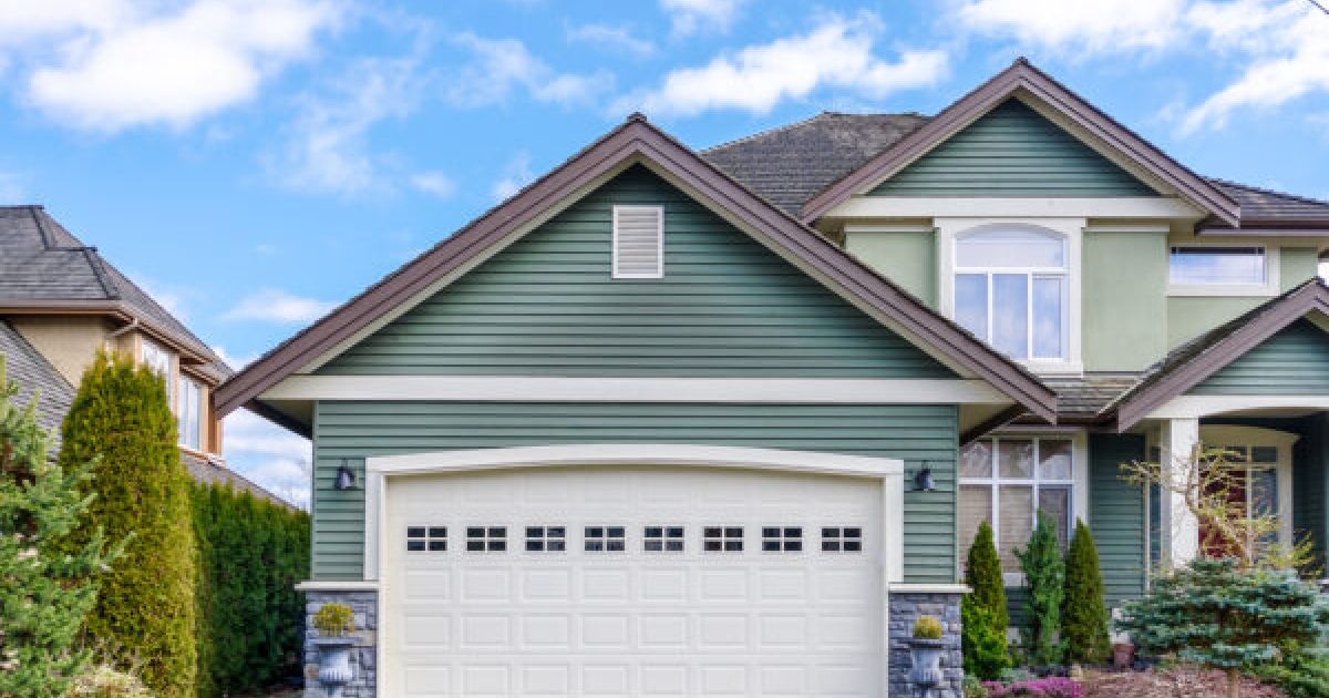 8 Amazing Ways to Modernize Your Garage