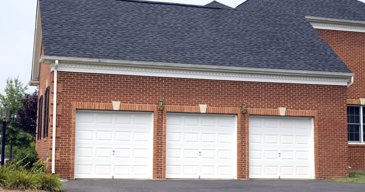 6 Methods to Weatherproof Your Garage