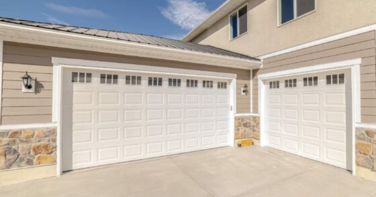 7 Garage Door Makeovers to Inspire a Remodel